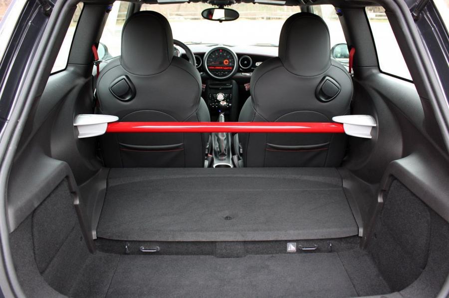  Mini Cooper GP JCW 2013 года  (фото 43 из 82)